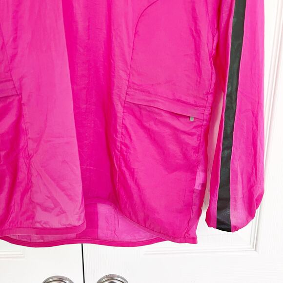 Nike Packable Transparent Woven Running Jacket in Pink - Picture 6 of 7